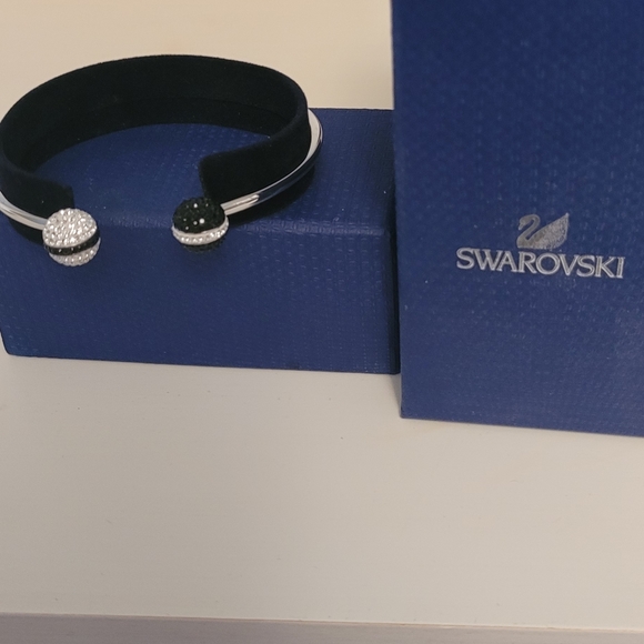 Swarovski bracelet - Picture 1 of 3